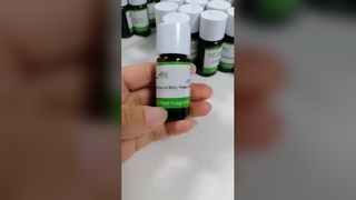 विलासितापूर्ण सुगंध बनाने के लिए नीला देवदार इत्र तेल